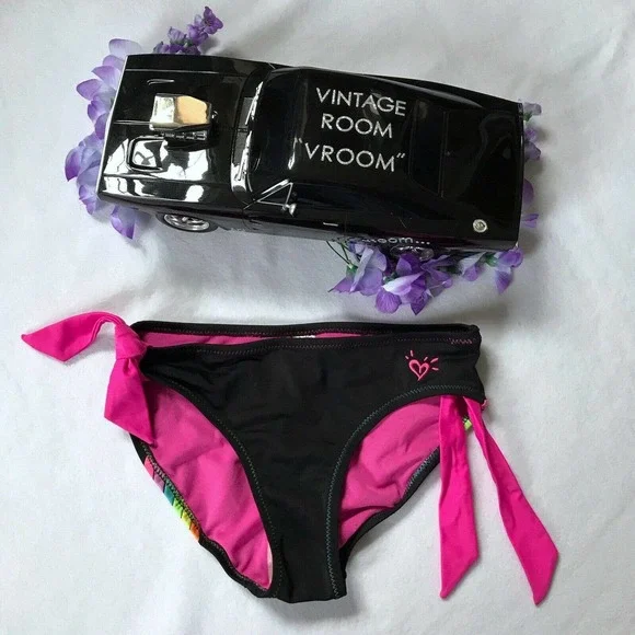 ✅2/$20✅ Justice NWOT Swim Wear Bottom Girls Various - Picture 4 of 9